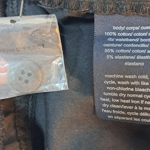 NEW Tommy Hilfiger Women's Utility Black Shorts Drawstring Waist Stretchy 2XL - Picture 10 of 13